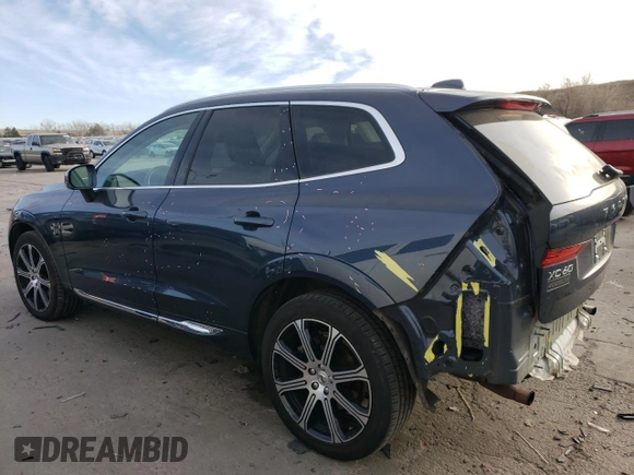 2020 Volvo XC60 Inscription with VIN YV4A22RLXL1579663, listed as a Copart auction lot 84971664 with 28,808 mi miles and Salvage title. Bid and sale history available at DreamBid. Image 2.
