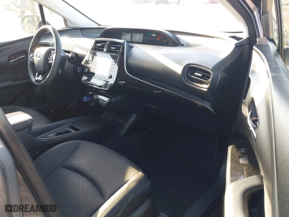 2020 Toyota Prius L Eco with VIN JTDKARFUXL3117737, listed as a IAAI auction lot 41988550 with 64,865 mi miles. Bid and sale history available at carsss.com. Image 5.