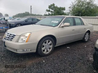 2007 Cadillac DTS Luxury I z VIN 1G6KD57Y57U187022, wystawiony jako Copart lot #61287415 z przebiegiem 74 098 mil mil oraz Czysty tytuł • Clean title. Historia ofert i sprzedaży dostępna na DreamBid. Obrazek 1.