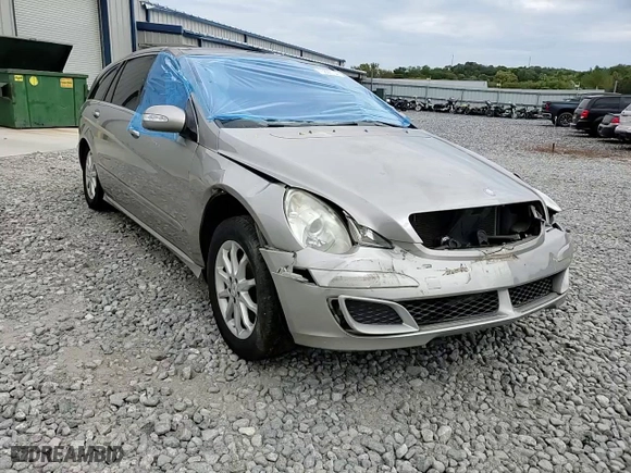 2007 Mercedes-Benz R-Class 3.5L with VIN 4JGCB65E17A038187, listed as a Copart auction lot 70896134 with 9,338 mi miles and Salvage Title. Bid and sale history available at carsss.com. Image 12.