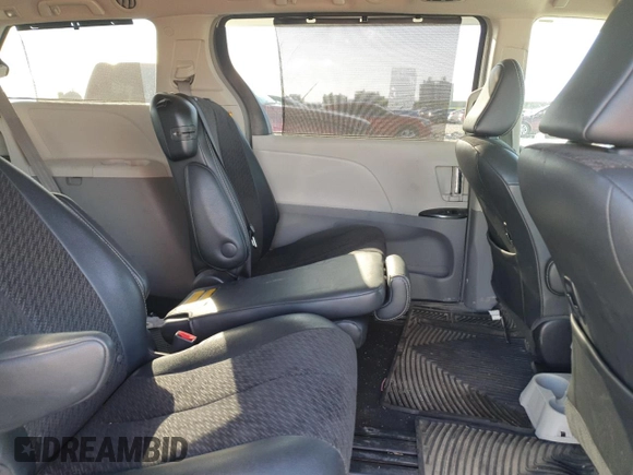 2011 Toyota Sienna SE with VIN 5TDXK3DC8BS099164, listed as a Copart auction lot 50380285 with 212,064 mi miles and Clean Title. Bid and sale history available at carsss.com. Image 11.