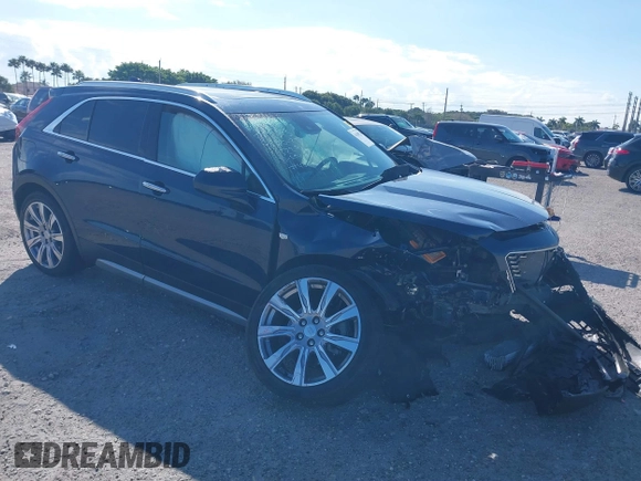 2020 Cadillac XT4 FWD Premium Luxury with VIN 1GYFZCR40LF085229, listed as a IAAI auction lot 41688726 with 19,739 mi miles. Bid and sale history available at carsss.com. Image 1.