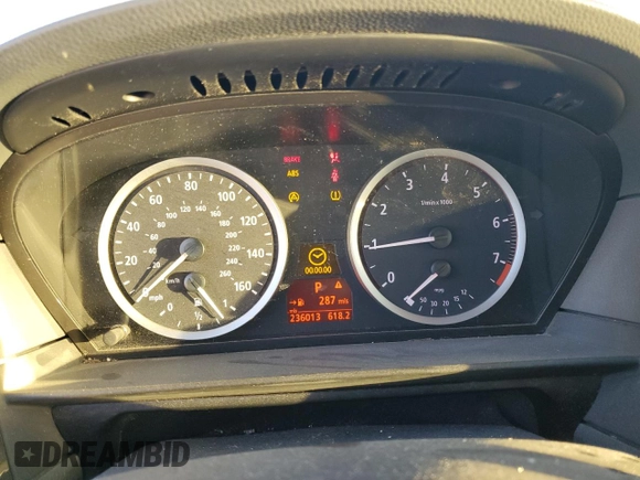 2006 BMW 5 Series 530xi with VIN WBANN73596CN01562, listed as a Copart auction lot 80161824 with 236,013 mi miles and Salvage Title. Bid and sale history available at carsss.com. Image 9.
