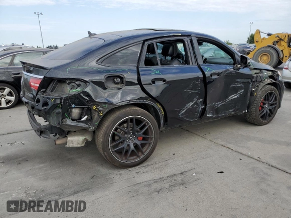 2016 Mercedes-Benz GLE 63 S AMG with VIN 4JGED7FB9GA009033, listed as a Copart auction lot 64547323 with 86,547 mi miles and . Bid and sale history available at DreamBid. Image 3.