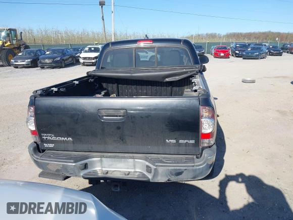 2015 Toyota Tacoma with VIN 5TFLU4EN2FX111971, listed as a IAAI auction lot 42055943 with 126,624 mi miles. Bid and sale history available at carsss.com. Image 16.