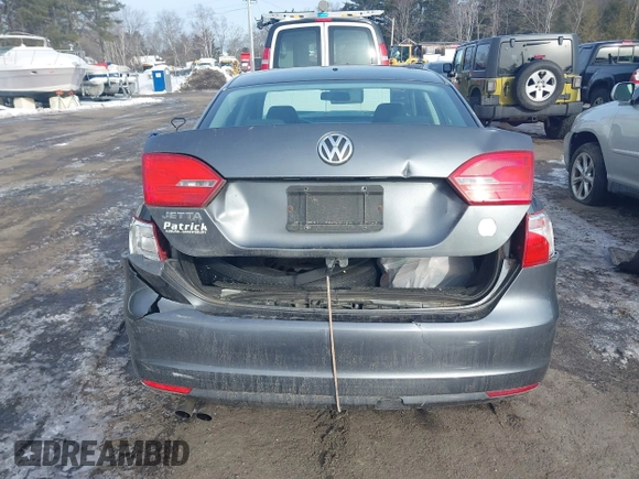 2012 Volkswagen Jetta S с VIN 3VW2K7AJ9CM351362, выставлен на аукционе IAAI как лот 41567992 с пробегом 179 637 миль миль и . История ставок и продаж доступна на DreamBid. Изображение 12.