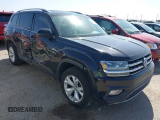 2018 Volkswagen Atlas SE with VIN 1V2CP2CAXJC597262, listed as a IAAI auction lot 41998382 with 153,666 mi miles and . Bid and sale history available at DreamBid. Image 1.