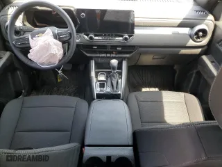 2024 Chevrolet Colorado 2WD LT with VIN 1GCGSCEC3R1311068, listed as a Copart auction lot 54395815 with 1,600 mi miles and Salvage Title. Bid and sale history available at carsss.com. Image 8.