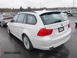 2012 BMW 3 Series 328i xDrive with VIN WBAUU3C50CA543357, listed as a IAAI auction lot 38635586 with 85,220 mi miles and . Bid and sale history available at DreamBid. Image 3.