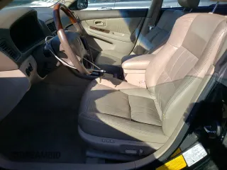 2001 Lexus ES 300 with VIN JT8BF28G015105905, listed as a Copart auction lot 46183805 with 202,449 mi miles and Salvage Title. Bid and sale history available at DreamBid. Image 7.