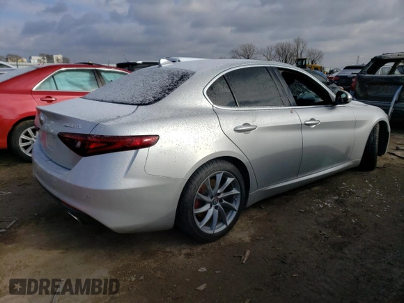 2019 Alfa Romeo Giulia Sport with VIN ZARFAMANXK7609508, listed as a Copart auction lot 66820202 with 28,134 mi miles. Bid and sale history available at carsss.com. Image 3.