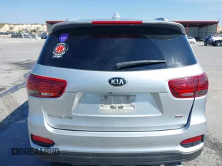 2019 Kia Sorento LX with VIN 5XYPG4A33KG533371, listed as a IAAI auction lot 41602096 with 122,231 mi miles. Bid and sale history available at carsss.com. Image 16.