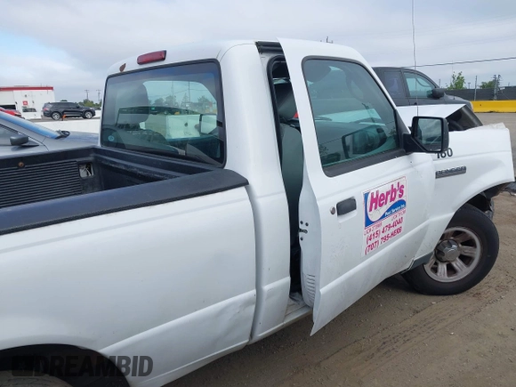 2010 Ford Ranger XL с VIN 1FTKR1AD1APA00863, выставлен на аукционе IAAI как лот 42069372 с пробегом 219 935 миль миль и . История ставок и продаж доступна на DreamBid. Изображение 14.