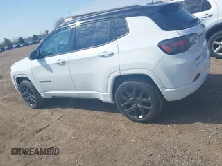 2024 Jeep Compass Limited with VIN 3C4NJDCN7RT106527, listed as a IAAI auction lot 42054193 with 1,862 mi miles and . Bid and sale history available at DreamBid. Image 14.