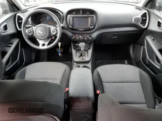 2020 Kia Soul X-Line with VIN KNDJ23AU2L7714581, listed as a Copart auction lot 69775674 with 17,639 mi miles and Salvage Title. Bid and sale history available at carsss.com. Image 8.