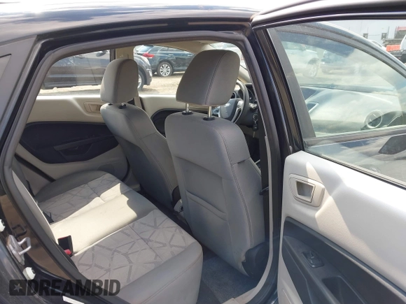 2011 Ford Fiesta SE with VIN 3FADP4BJ1BM232591, listed as a IAAI auction lot 41901982 with 159,288 mi miles. Bid and sale history available at carsss.com. Image 8.