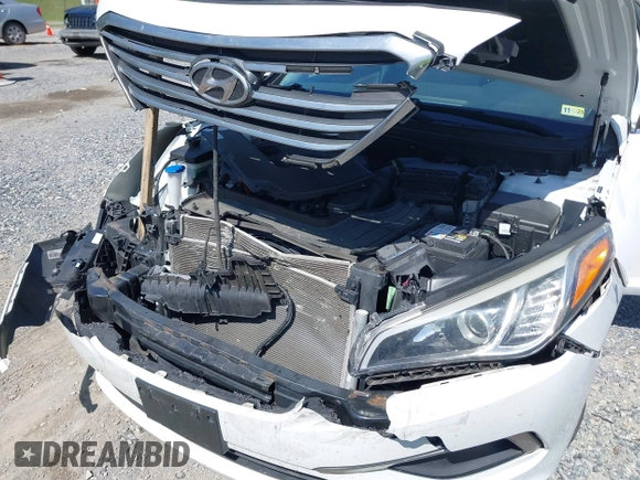 2016 Hyundai Sonata SE z VIN 5NPE24AF1GH337963, wystawiony jako IAAI lot #42199923 z przebiegiem 91 596 mil mil oraz . Historia ofert i sprzedaży dostępna na DreamBid. Obrazek 6.