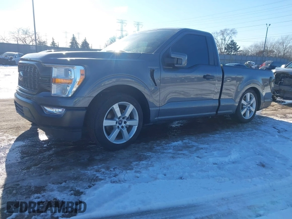 2022 Ford F-150 XL with VIN 1FTMF1E58NKE13712, listed as a IAAI auction lot 41360118 with 26,097 mi miles and . Bid and sale history available at DreamBid. Image 2.
