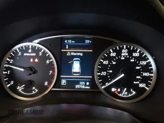 2019 Nissan Sentra SR with VIN 3N1AB7AP6KY381349, listed as a IAAI auction lot 41949705 with 39,798 mi miles and . Bid and sale history available at DreamBid. Image 7.