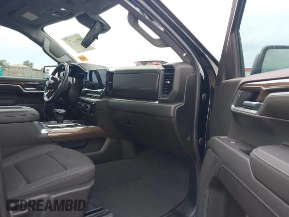 2022 Chevrolet Silverado 1500 LT with VIN 1GCUDDED6NZ528279, listed as a IAAI auction lot 41824524 with 40,821 mi miles and . Bid and sale history available at DreamBid. Image 5.