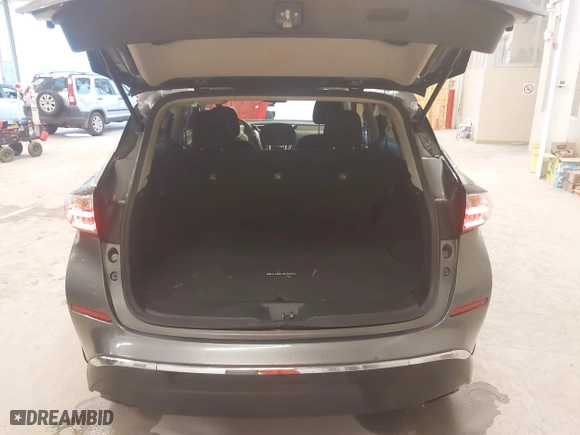 2015 Nissan Murano S with VIN 5N1AZ2MG7FN265843, listed as a IAAI auction lot 41715171 with 187,243 mi miles. Bid and sale history available at carsss.com. Image 17.