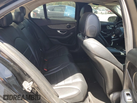 2017 Mercedes-Benz C 300 с VIN 55SWF4JB7HU200921, выставлен на аукционе Copart как лот 57056375 с пробегом 203 119 миль миль и На запчасти • Non repairable. История ставок и продаж доступна на DreamBid. Изображение 10.