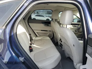 2016 Jaguar XF 35t Prestige z VIN SAJBK4BV2GCY18133, wystawiony jako Copart lot #46502435 z przebiegiem 149 635 mil mil oraz Czysty tytuł • Clean title. Historia ofert i sprzedaży dostępna na DreamBid. Obrazek 10.