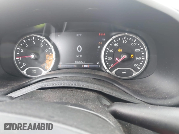 2015 Jeep Renegade Limited with VIN ZACCJBDT2FPB28530, listed as a IAAI auction lot 41953339 with 66,252 mi miles and . Bid and sale history available at DreamBid. Image 7.