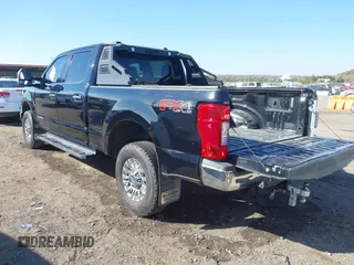 2021 Ford Super Duty F-250 SRW XL with VIN 1FT7W2BT4MEC88324, listed as a IAAI auction lot 40584769 with 163,379 mi miles. Bid and sale history available at carsss.com. Image 3.