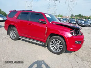 2022 Toyota 4Runner TRD Sport with VIN JTESU5JR2N6013405, listed as a IAAI auction lot 42611930 with 31,895 mi miles and . Bid and sale history available at DreamBid. Image 1.