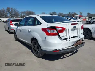 2013 Ford Focus SE with VIN 1FADP3F23DL345170, listed as a IAAI auction lot 41707454 with 140,334 mi miles and . Bid and sale history available at DreamBid. Image 3.