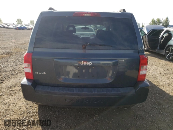 2007 Jeep Patriot Sport with VIN 1J8FF28W17D334451, listed as a Copart auction lot 67938154 with 225,328 mi miles and Clean Title. Bid and sale history available at DreamBid. Image 6.