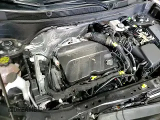 2025 Chevrolet Trax 2RS with VIN KL77LJEP7SC087217, listed as a Copart auction lot 70825195 with 17,903 mi miles and Salvage title. Bid and sale history available at DreamBid. Image 13.