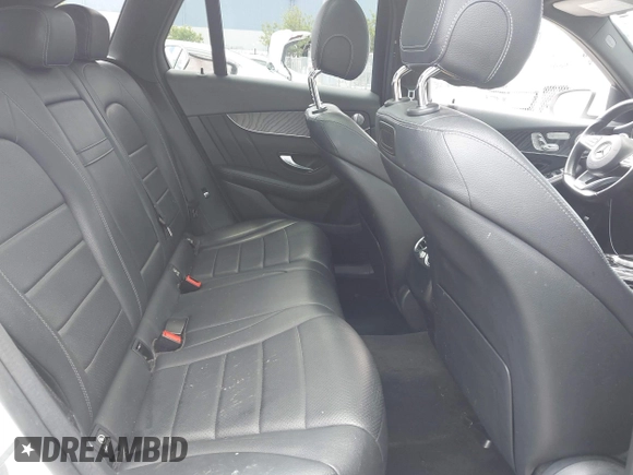 2018 Mercedes-Benz GLC 300 with VIN WDC0G4JB6JV112710, listed as a IAAI auction lot 42253994 with 82,430 mi miles and . Bid and sale history available at DreamBid. Image 8.