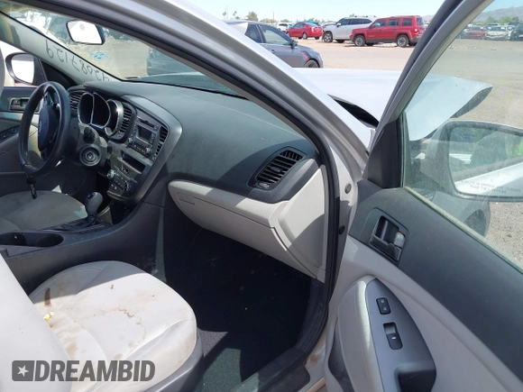 2012 Kia Optima LX with VIN 5XXGM4A7XCG063387, listed as a IAAI auction lot 42087129 with 180,585 mi miles and . Bid and sale history available at carsss.com. Image 5.