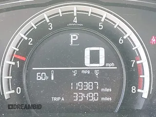 2019 Honda CR-V LX z VIN 2HKRW5H33KH401422, wystawiony jako IAAI lot #42116431 z przebiegiem 119 387 mil mil oraz . Historia ofert i sprzedaży dostępna na DreamBid. Obrazek 16.