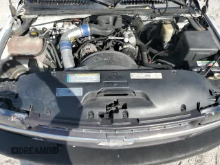 2000 Chevrolet Silverado 1500 with VIN 2GCEC19WXY1380555, listed as a Copart auction lot 41384365 with 244,927 mi miles and Clean Title. Bid and sale history available at DreamBid. Image 11.