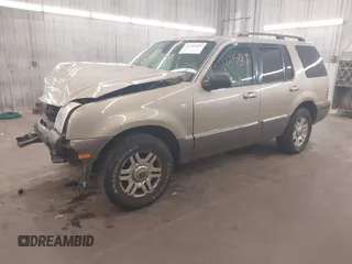 2003 Mercury Mountaineer Convenience z VIN 4M2ZU86K23ZJ06043, wystawiony jako IAAI lot #42215814 z przebiegiem 259 172 mil mil oraz . Historia ofert i sprzedaży dostępna na DreamBid. Obrazek 18.