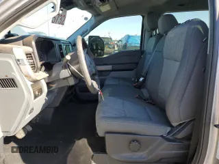 2024 Ford F-250 XL z VIN 1FT8W2BA2REC49712, wystawiony jako Copart lot #88454815 z przebiegiem 8 605 mil mil oraz Nie do naprawy • Non repairable. Historia ofert i sprzedaży dostępna na DreamBid. Obrazek 7.