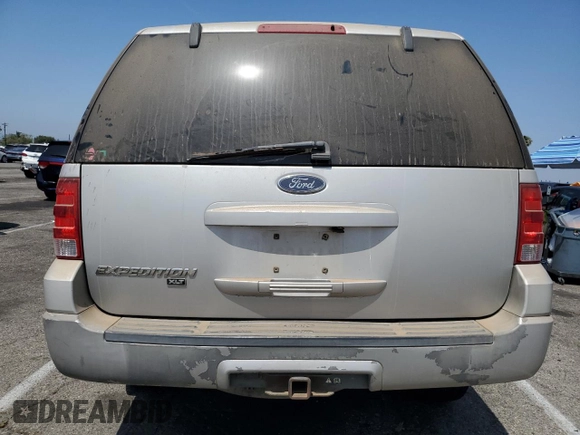 2003 Ford Expedition Special Service with VIN 1FMRU15W43LC14423, listed as a Copart auction lot 58082065 with 182,413 mi miles and Salvage title. Bid and sale history available at DreamBid. Image 6.