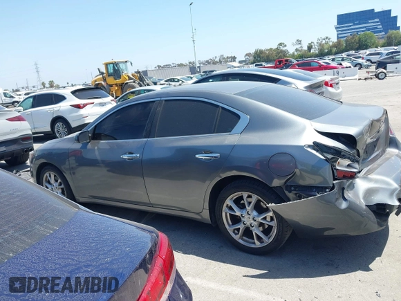 2014 Nissan Maxima S z VIN 1N4AA5AP8EC484229, wystawiony jako IAAI lot #42348184 z przebiegiem 150 681 mil mil oraz . Historia ofert i sprzedaży dostępna na DreamBid. Obrazek 14.