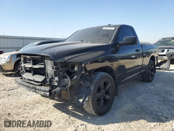 2014 Ram 1500 Tradesman z VIN 3C6JR7AT4EG325188, wystawiony jako Copart lot #48814145 z przebiegiem 156 409 mil mil oraz Szkoda całkowita • Salvage title. Historia ofert i sprzedaży dostępna na DreamBid. Obrazek 1.