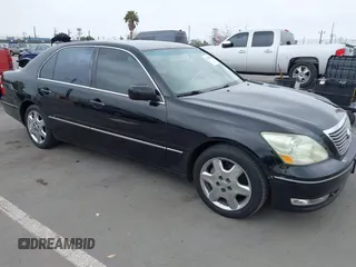 2004 Lexus LS 430 z VIN JTHBN36F840134962, wystawiony jako IAAI lot #42153663 z przebiegiem 179 267 mil mil oraz . Historia ofert i sprzedaży dostępna na DreamBid. Obrazek 1.