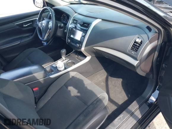 2015 Nissan Altima SV z VIN 1N4AL3AP8FC256750, wystawiony jako IAAI lot #41715571 z przebiegiem 166 280 mil mil oraz . Historia ofert i sprzedaży dostępna na DreamBid. Obrazek 5.