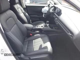 2025 Honda HR-V EX-L z VIN 3CZRZ1H78SM738630, wystawiony jako IAAI lot #41944020 z przebiegiem 4006 mil mil oraz . Historia ofert i sprzedaży dostępna na DreamBid. Obrazek 5.