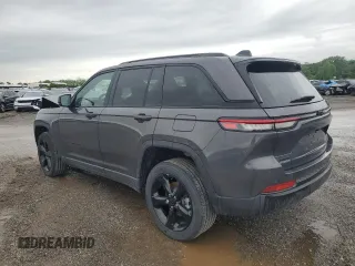 2024 Jeep Grand Cherokee Altitude with VIN 1C4RJHAG7RC257697, listed as a Copart auction lot 89375045 with 1,792 mi miles and Salvage title. Bid and sale history available at DreamBid. Image 2.