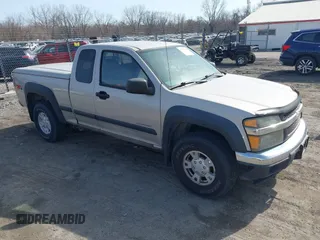2004 Chevrolet Colorado LS Z71 with VIN 1GCDT196648163104, listed as a IAAI auction lot 41783414 with 175,015 mi miles. Bid and sale history available at carsss.com. Image 1.