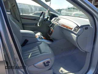 2006 Mercedes-Benz R-Class 5.0L with VIN 4JGCB75E36A002490, listed as a IAAI auction lot 41486426 with 70,055 mi miles. Bid and sale history available at carsss.com. Image 5.
