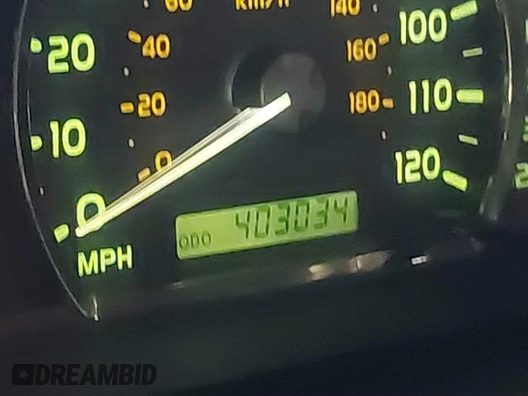 2006 Toyota Sequoia SR5 with VIN 5TDBT44A16S262643, listed as a IAAI auction lot 41658275 with 403,034 mi miles and . Bid and sale history available at DreamBid. Image 16.
