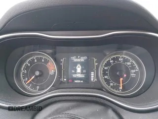 2021 Jeep Cherokee Latitude Lux with VIN 1C4PJMMX0MD175681, listed as a IAAI auction lot 41646125 with 34,024 mi miles and . Bid and sale history available at DreamBid. Image 7.